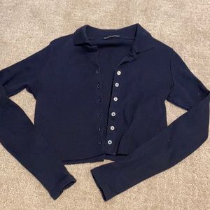 Brandy Melville long sleeve button up crop